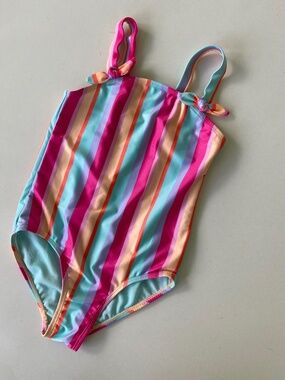 Girls one piece Swimsuit by Wonder Nation size S -  6/6X